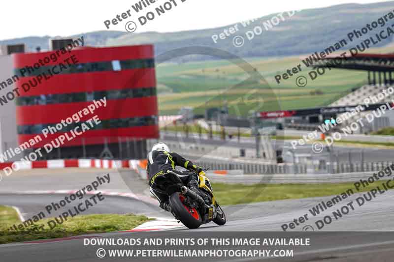 cadwell no limits trackday;cadwell park;cadwell park photographs;cadwell trackday photographs;enduro digital images;event digital images;eventdigitalimages;navarra;no limits trackdays;peter wileman photography;racing digital images;trackday digital images;trackday photos